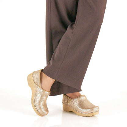 Dansko Special Offer / Professional Gold Texture