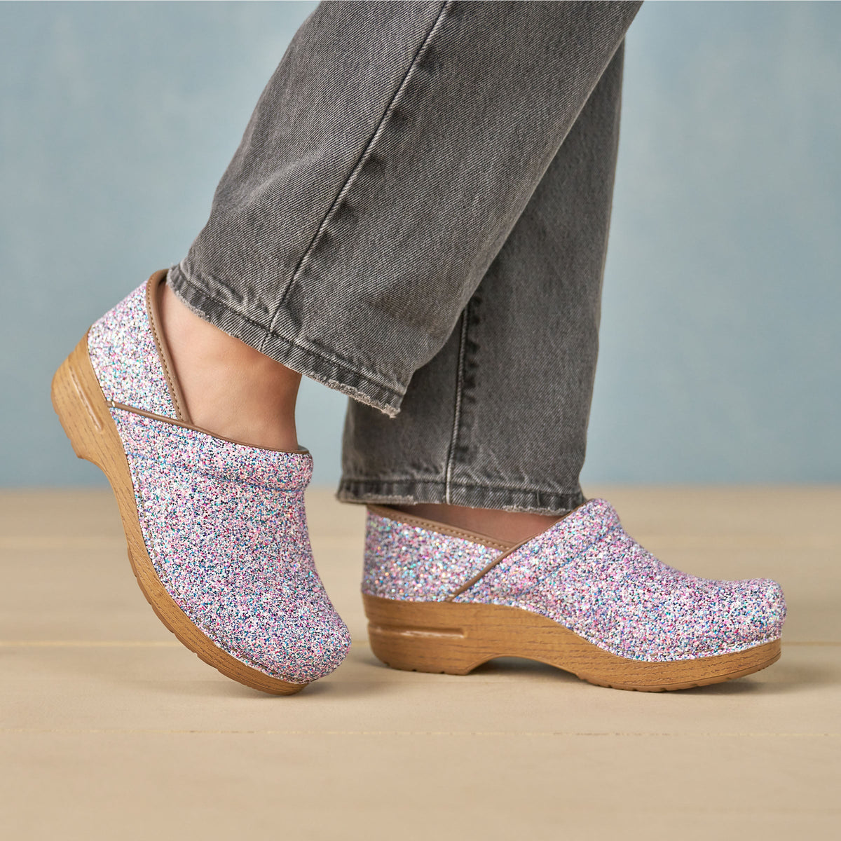 Dansko Hot Sale / Professional Day Glow Glitter