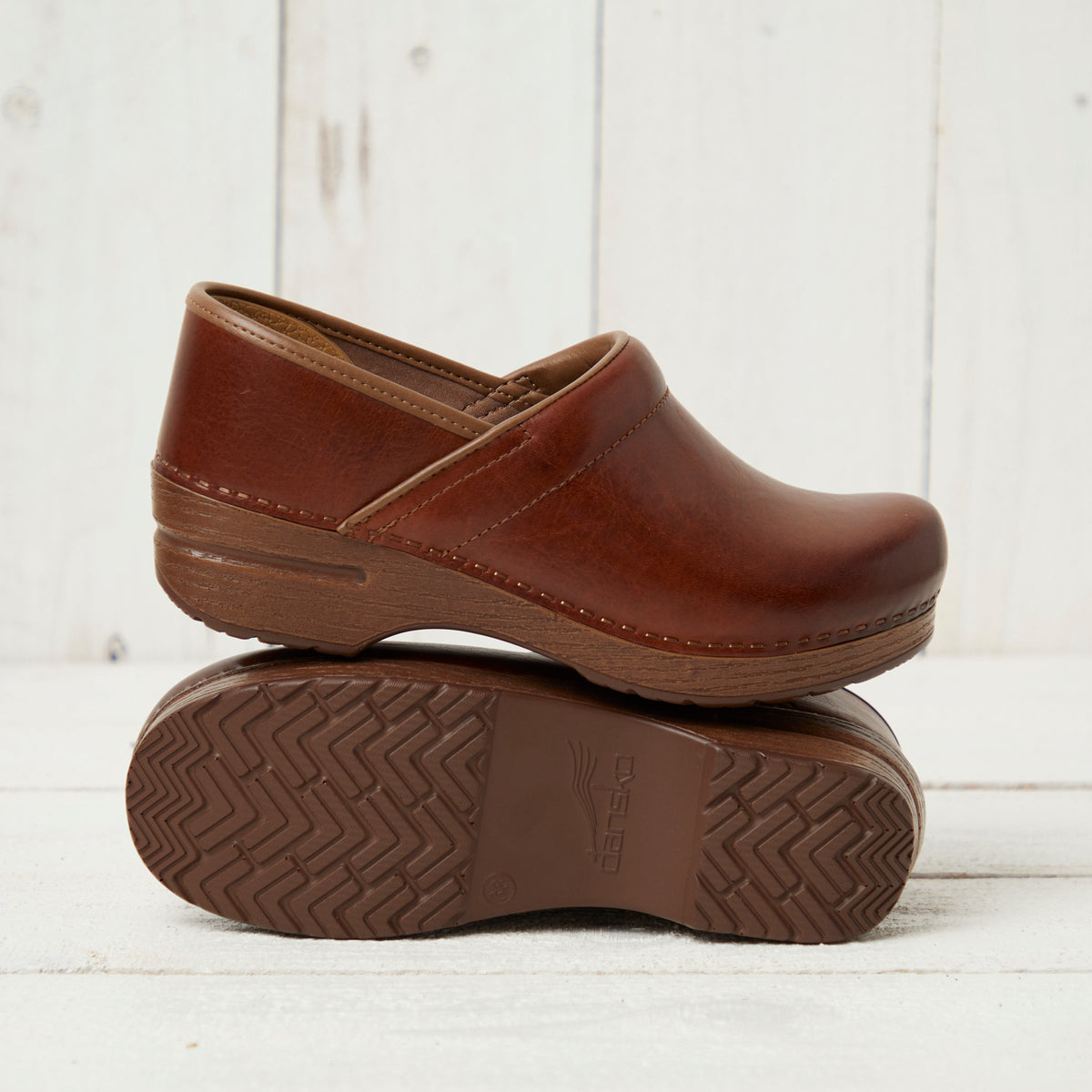 Dansko Great Value / Professional Saddle Full Grain