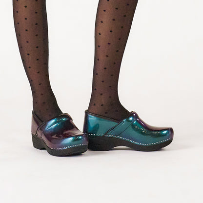 Dansko Signature / XP 2.0 Chill Colorshift Patent
