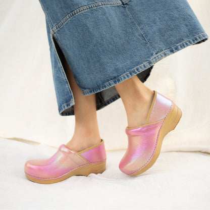 Dansko Top Pick / XP 2.0 Pink Iridescent Leather