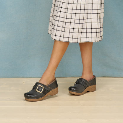 Dansko Exclusive / Pro Braided Black Leather