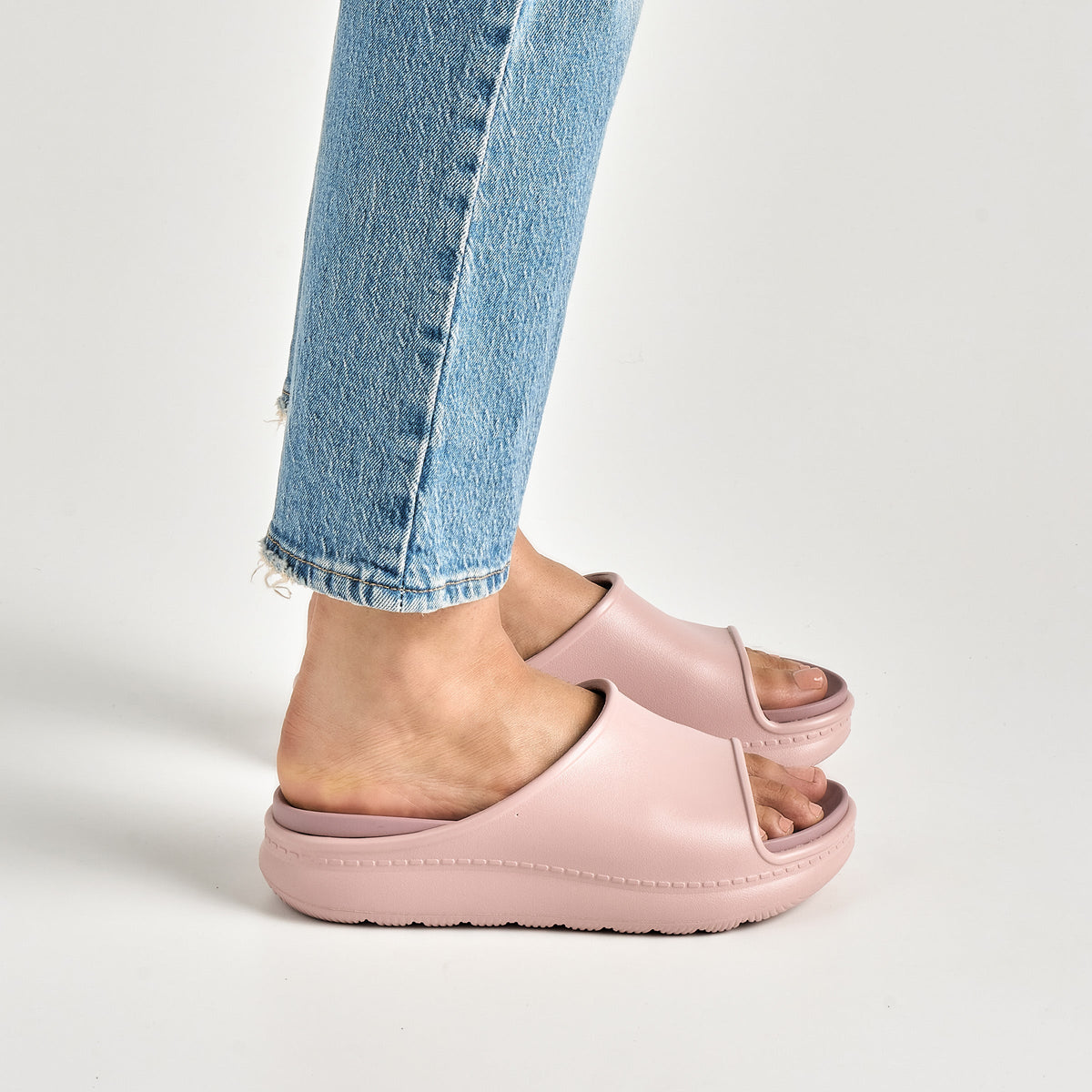 Dansko Quality / Devyn Mauve Molded