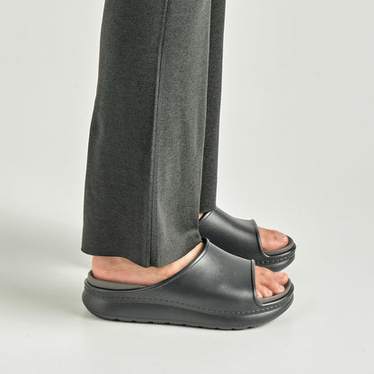 Dansko Customer Favorite / Devyn Black Molded