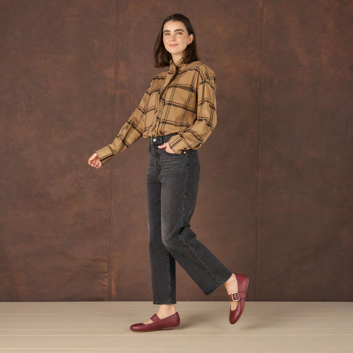 Dansko Signature / Matilda Sangria Leather