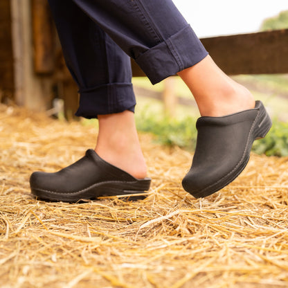 Dansko Best Seller / Sonja Black Oiled