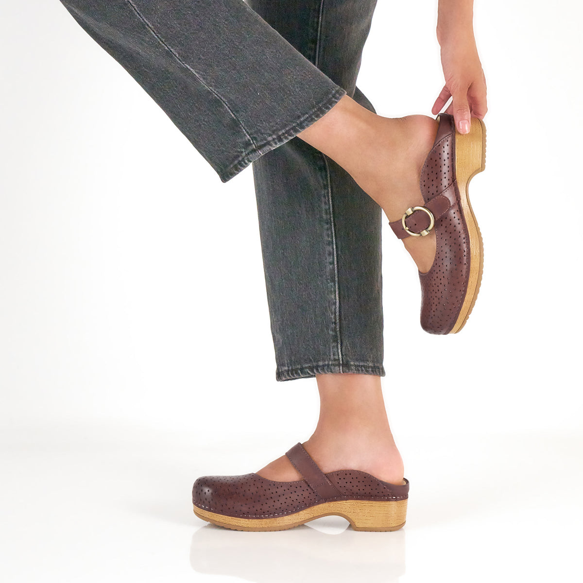 Dansko Classic / Blaire Clog Sangria