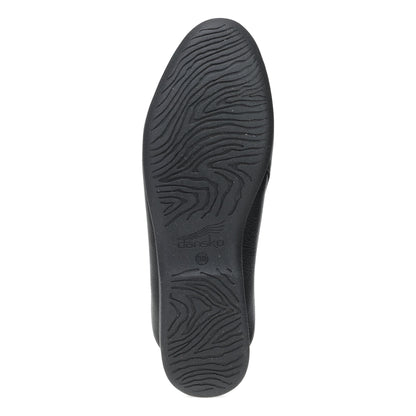 Dansko Featured / Lysa Black Leather