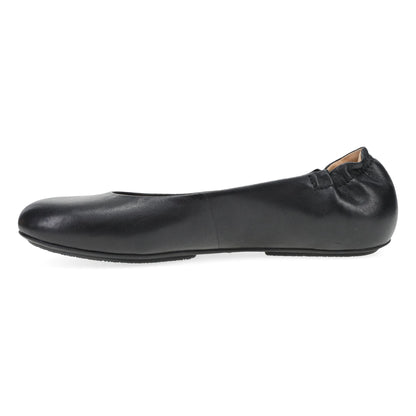 Dansko Discount / Mollie Black Nappa