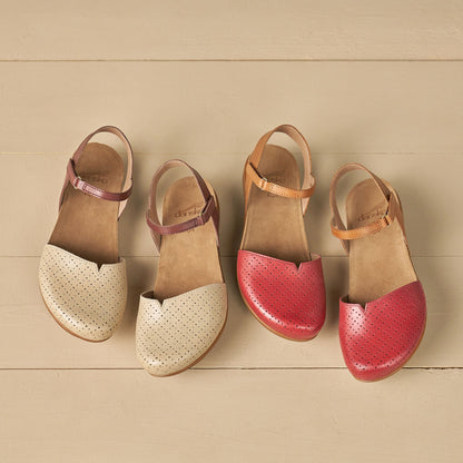 Dansko New / Rowan Red Leather