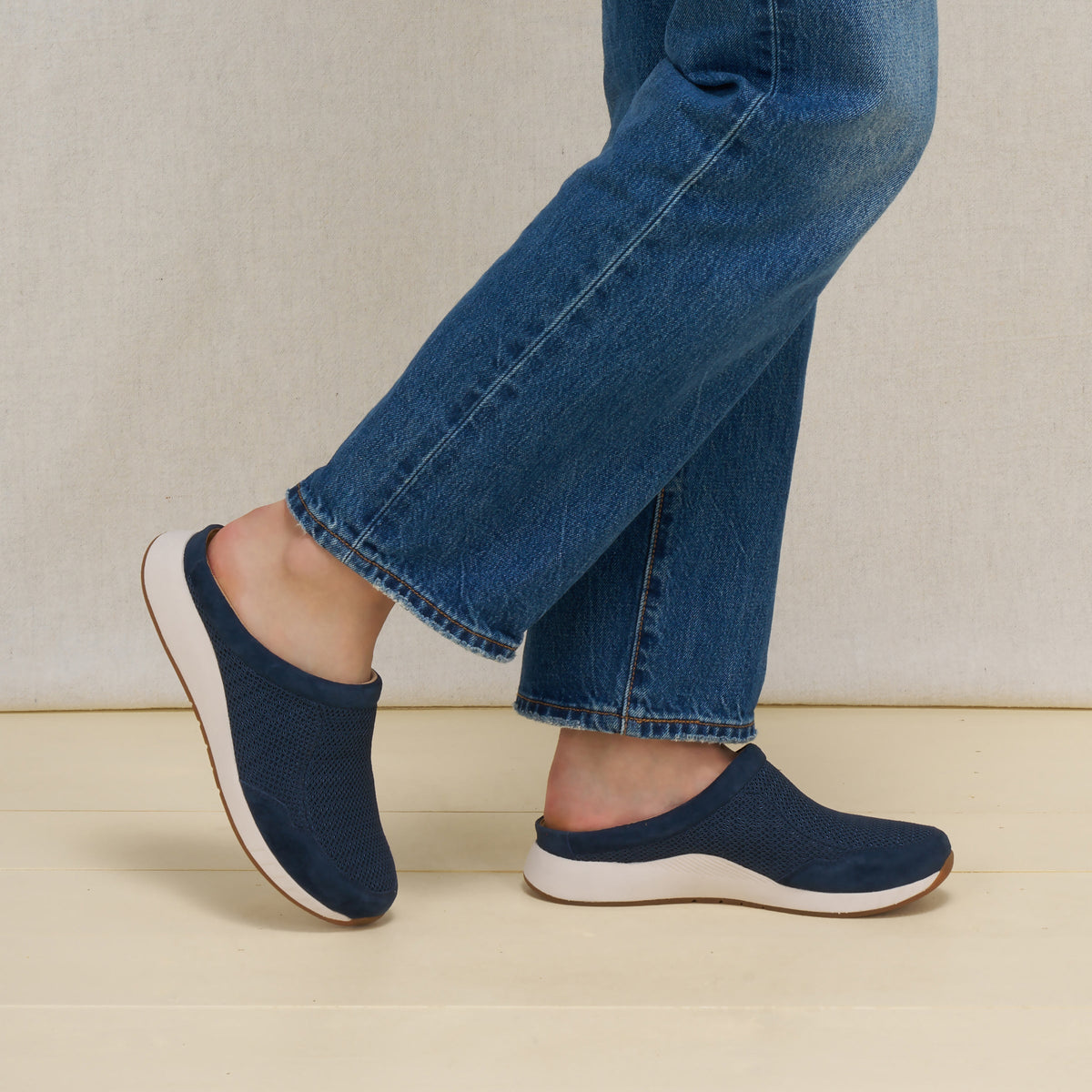 Dansko New / Claudia Marine Mesh