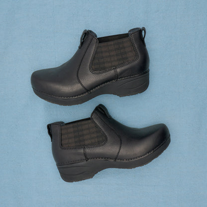 Dansko Value / XP 2.0 Bootie Black Leather