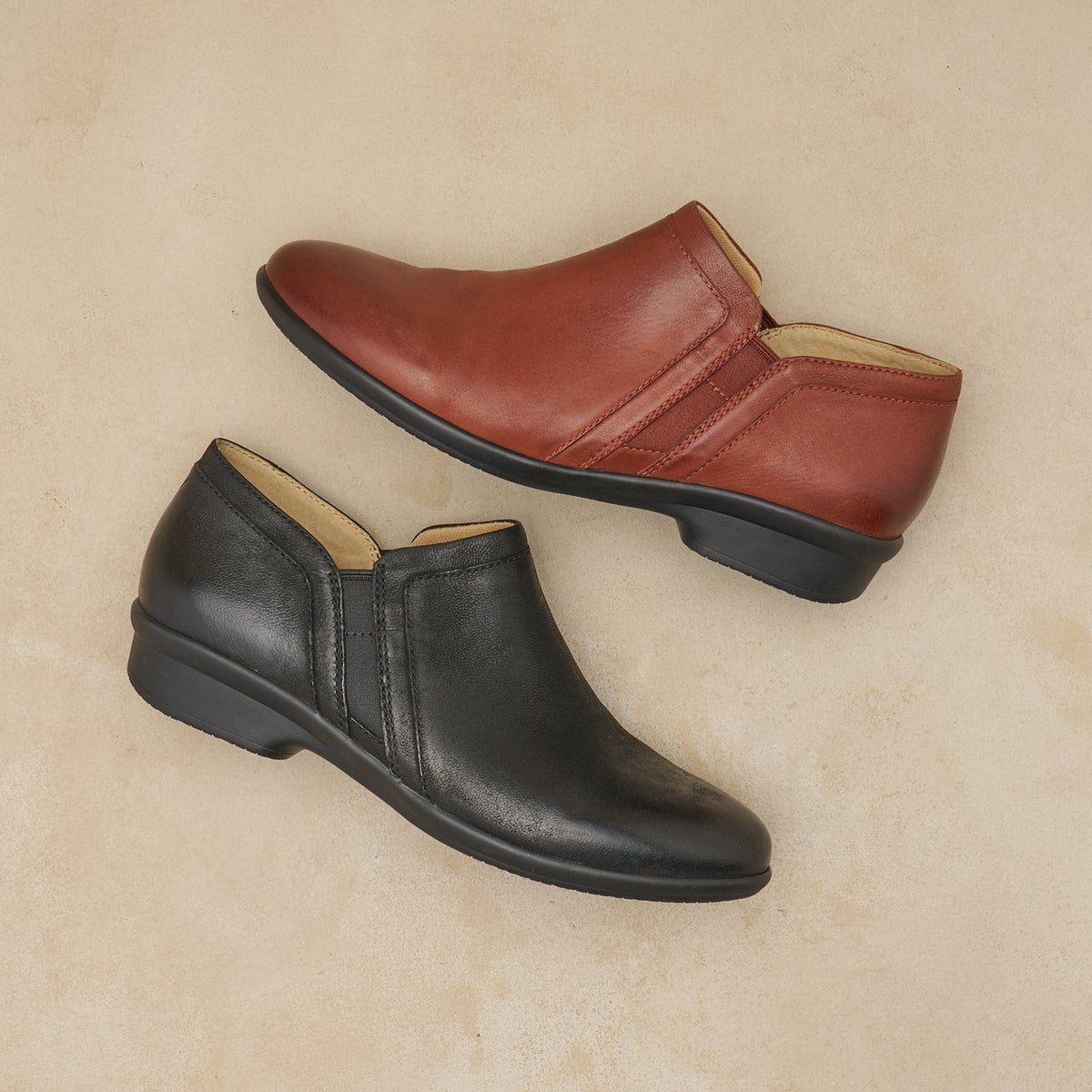 Dansko Discount / Cheryl Black Burnished Nubuck