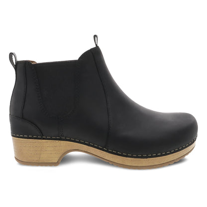 Dansko Customer Favorite / Becka Black Oiled Pull Up