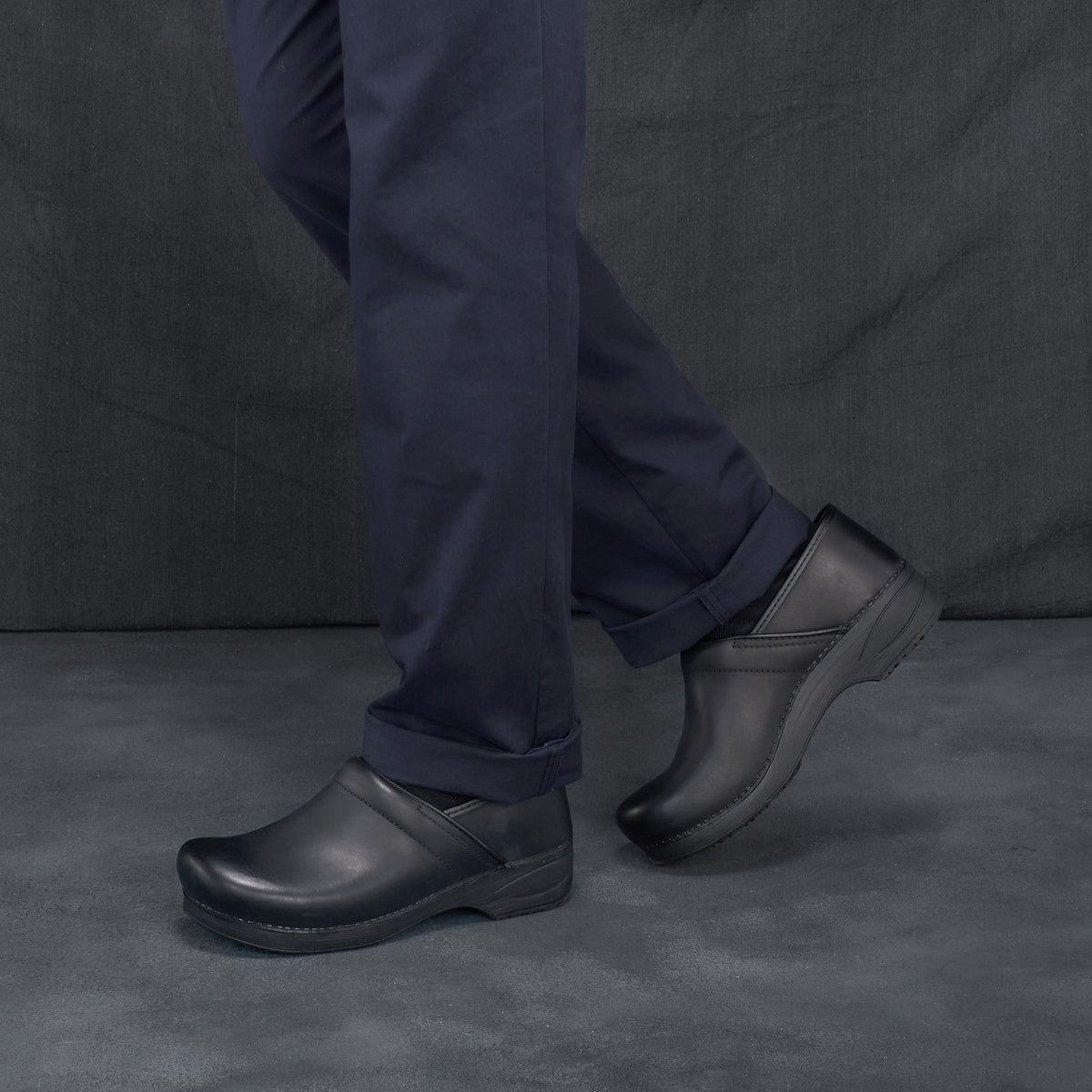 Dansko Featured / XP 2.0 Mens Black Burnished Nubuck