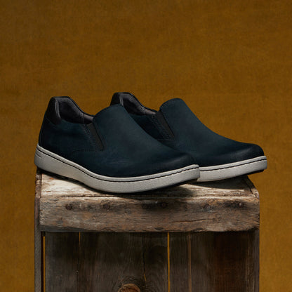 Dansko Trusted / Trent Black Burnished Suede