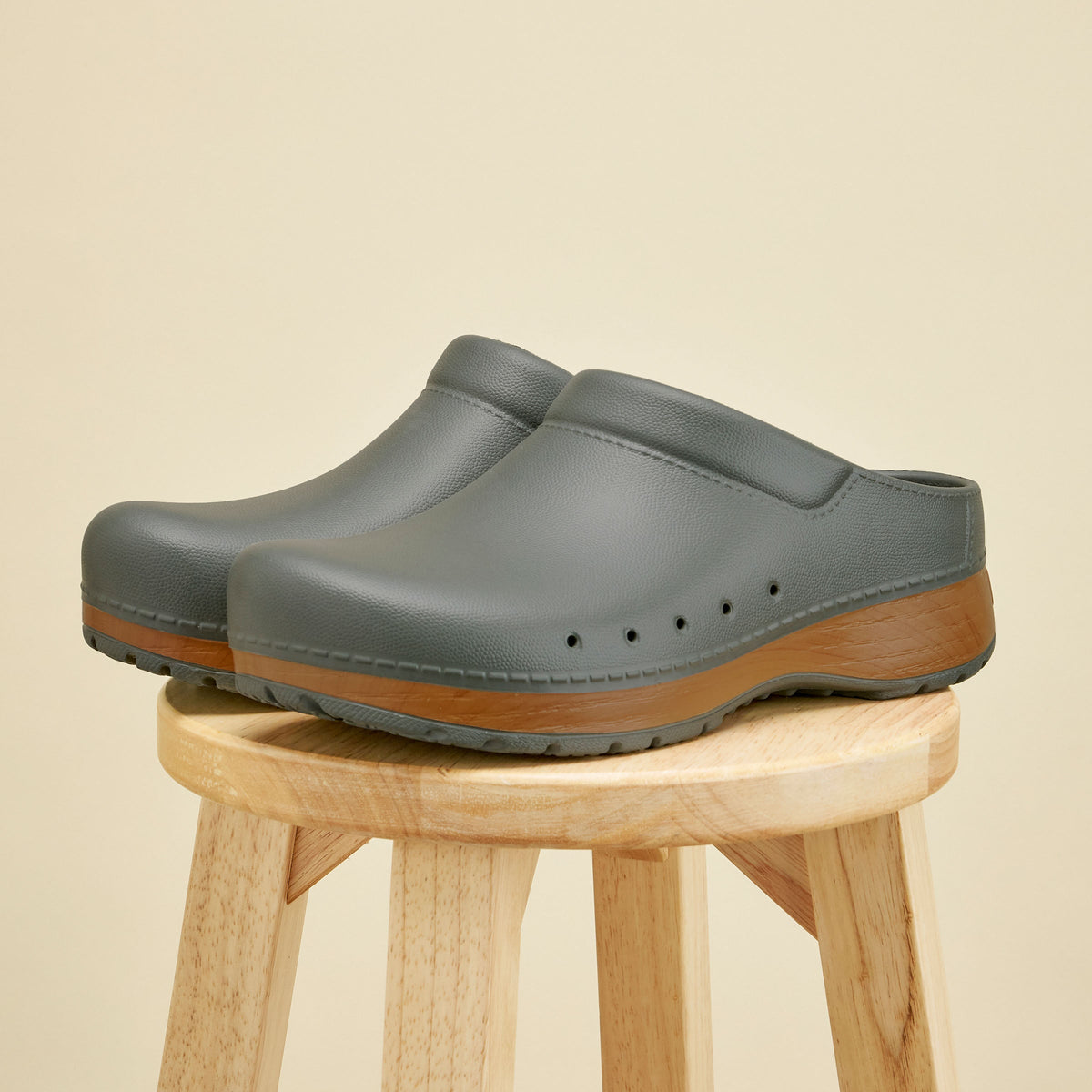 Dansko Essential / Kane Mens Grey Mule