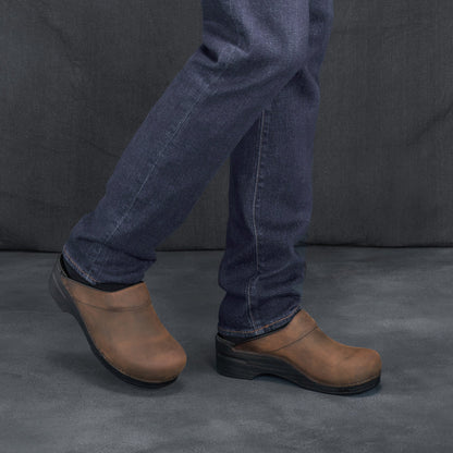 Dansko Discount / Karl Antique Brown/Black