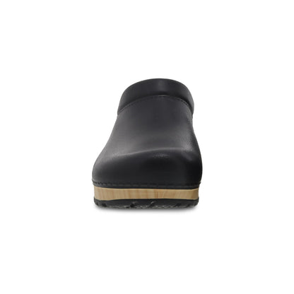 Dansko Deals / Kane Black