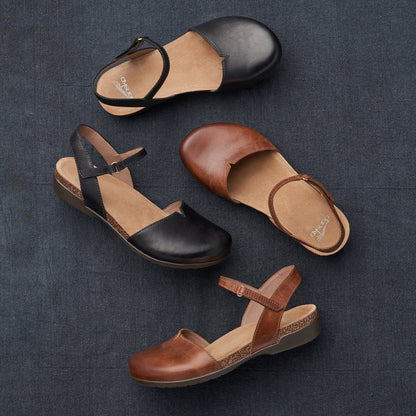Dansko Latest / Rowan Black Waxy Burnished