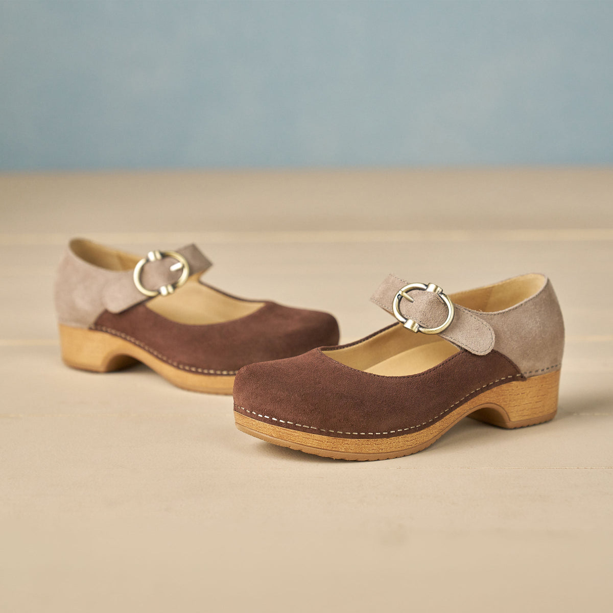Dansko Customer Favorite / Bonny Mary Jane Chocolate/Taupe