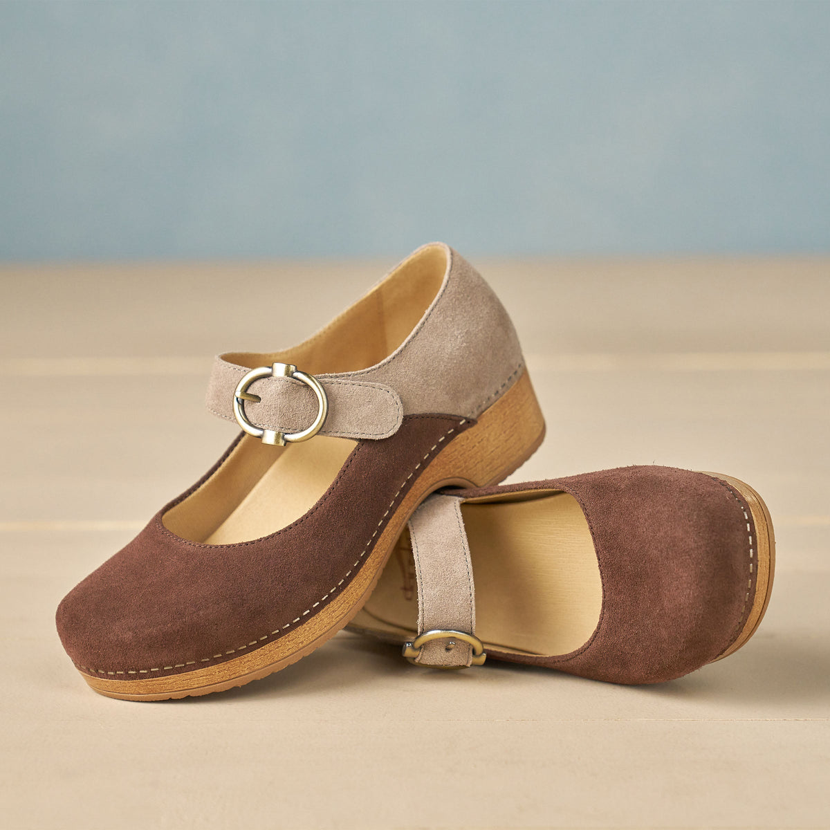 Dansko Customer Favorite / Bonny Mary Jane Chocolate/Taupe