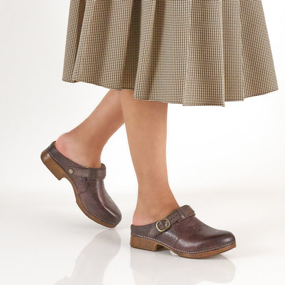 Dansko New / Millie Chocolate Tooled