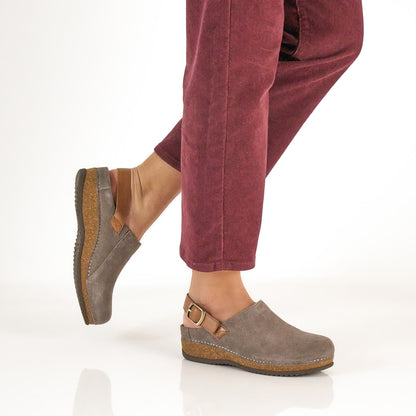 Dansko Trusted / Merrin Stone Embossed Suede