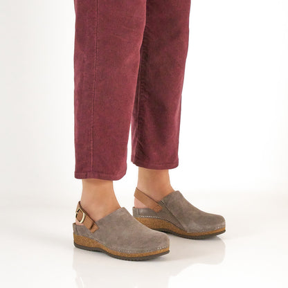Dansko Trusted / Merrin Stone Embossed Suede