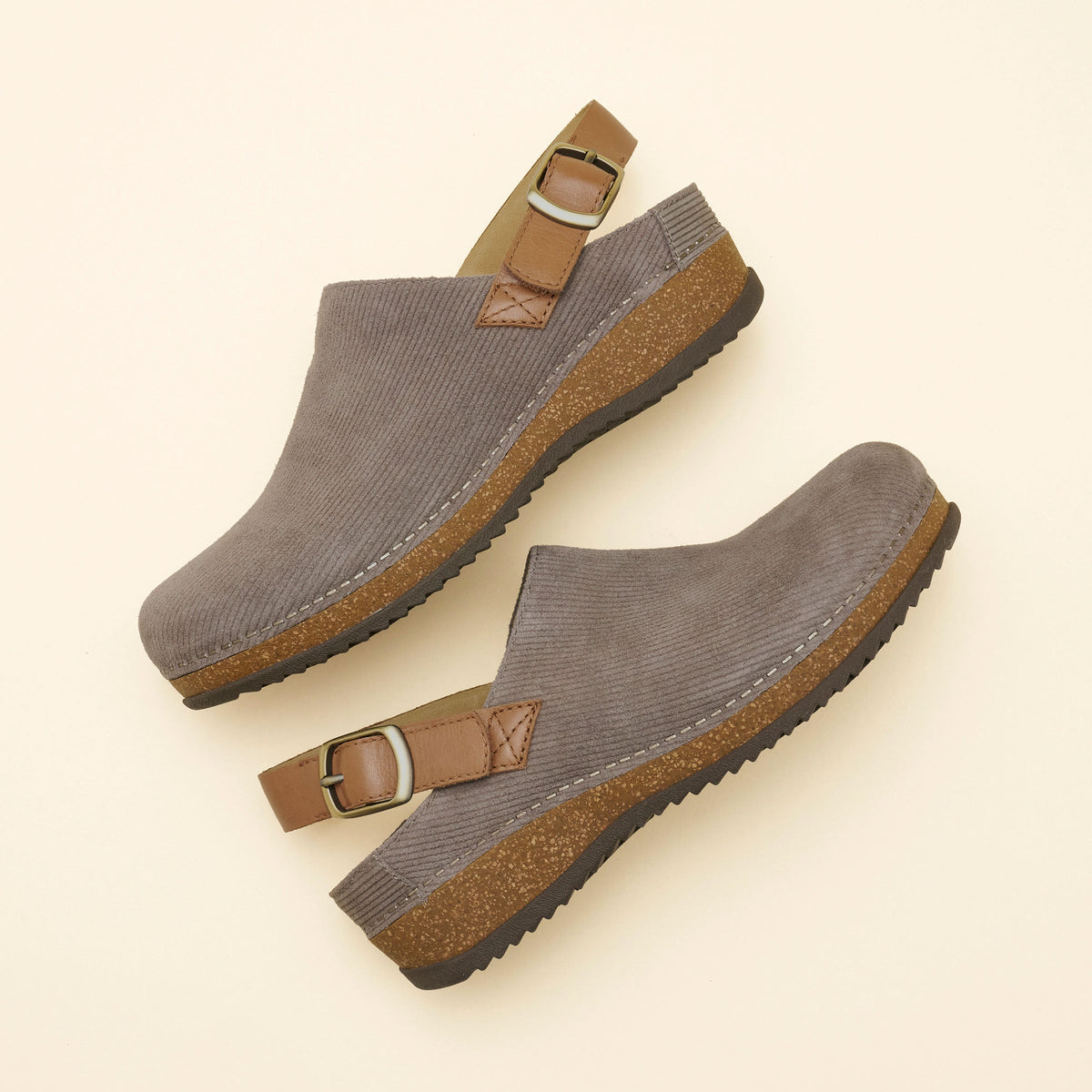 Dansko Trusted / Merrin Stone Embossed Suede