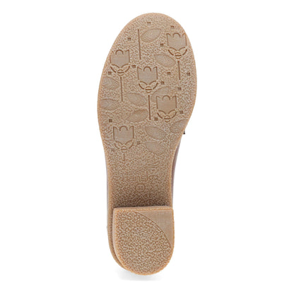 Dansko Deals / Danica Tan Waterproof Burnished