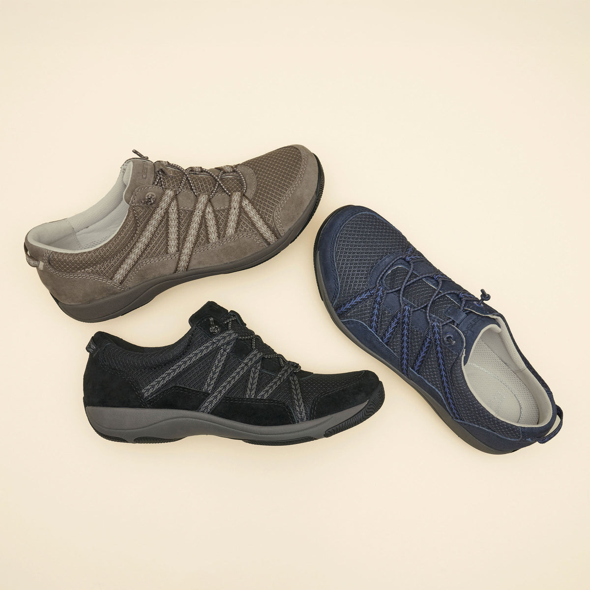 Dansko Essential / Harlyn Wide Black/Black Suede