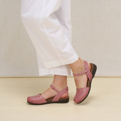 Dansko Everyday / Rowan Pink Leather