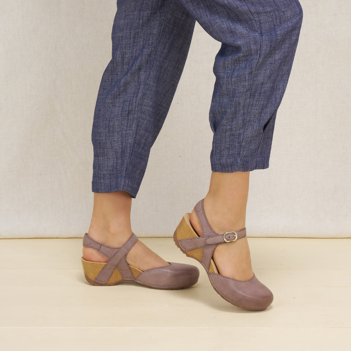 Dansko New / Tiffani Dusty Lilac Leather