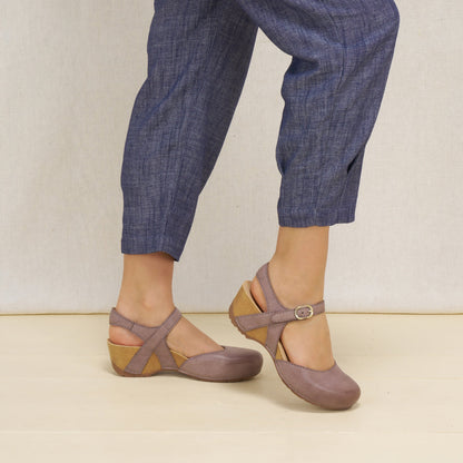 Dansko New / Tiffani Dusty Lilac Leather