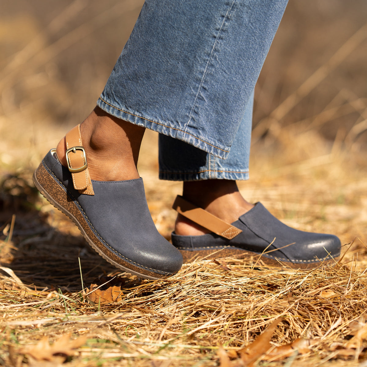 Dansko Discount / Merrin Blue Burnished Suede