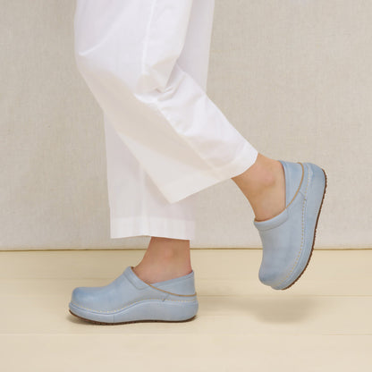 Dansko Sale / Platform Pro Sky Leather