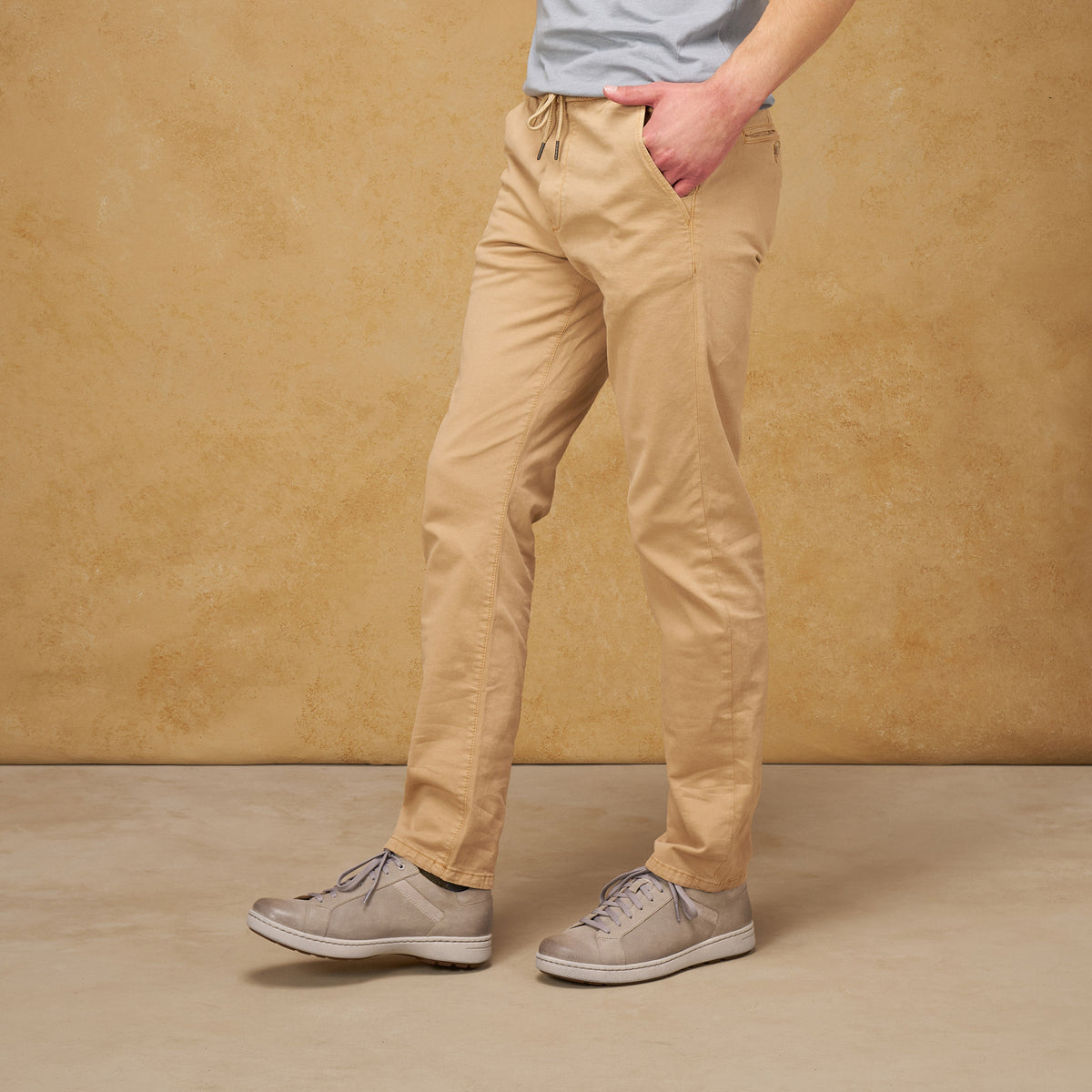 Dansko Essential / Trevor Stone Burnished Suede